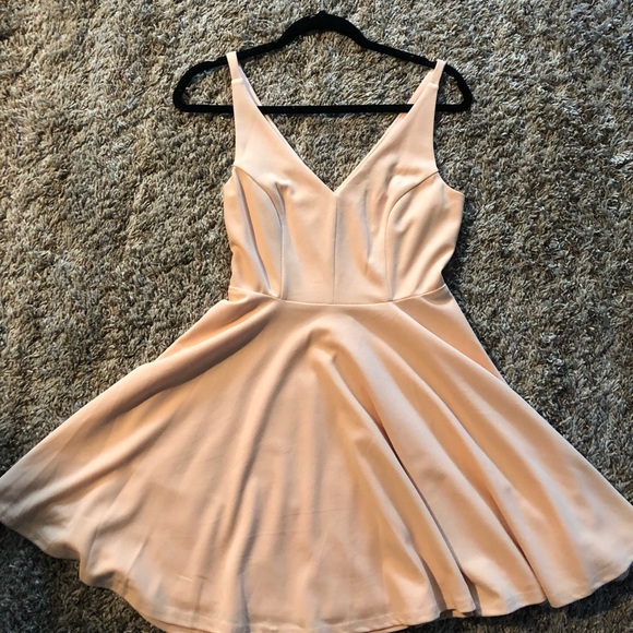 Lulus dress - Picture 2 of 4